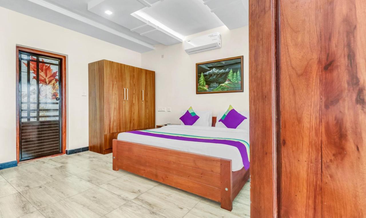 Treebo Tryst Jathika Resorts Kozhikode Exteriör bild