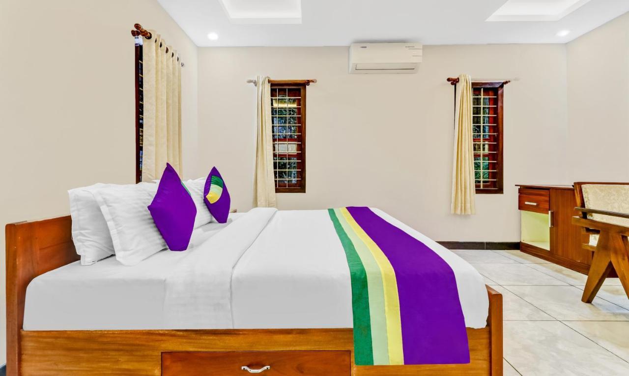 Treebo Tryst Jathika Resorts Kozhikode Exteriör bild