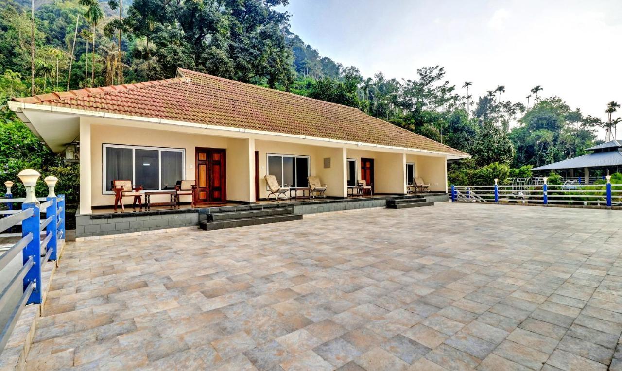 Treebo Tryst Jathika Resorts Kozhikode Exteriör bild